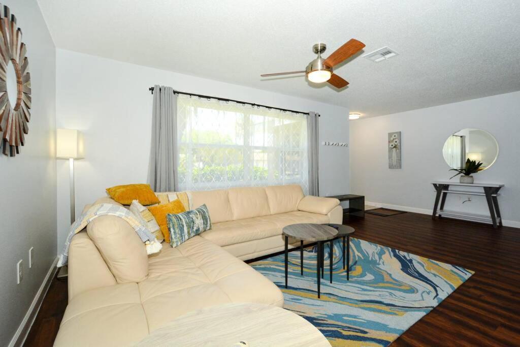 Cozy, Fido-Friendly Pool Home Just 4 Miles To The Beach! Venice Exterior photo